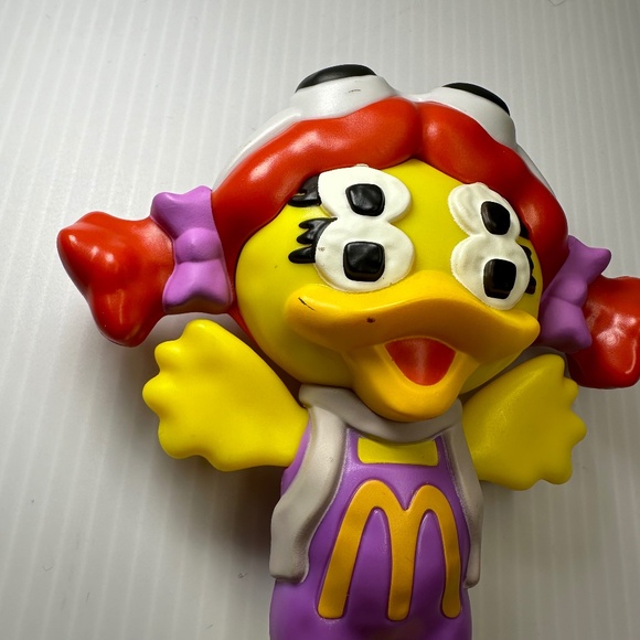 McDonalds Birdie 2022 Cactus Plant Flea Market Adult Toy Figure Collectible - Picture 2 of 6